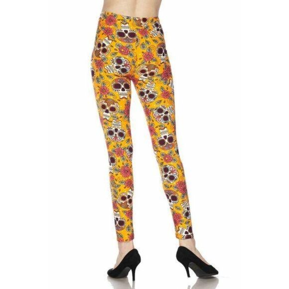 Plus Size Womens Buttery soft floral petal sugar skull leggings - Picture 2 of 10